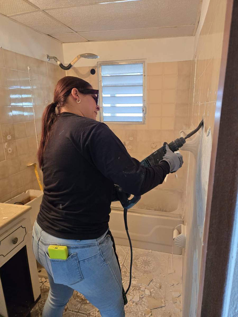 Bathroom Tile Installation — Peak Solutions LLC Puerto Rico